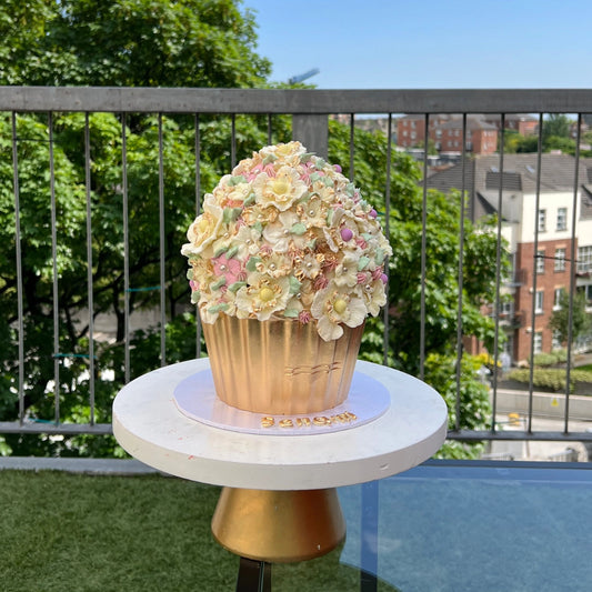 Girly Golden Giant cupcake