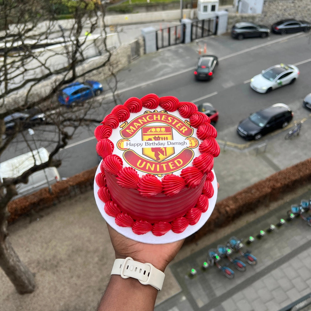 SMALL RED MANCHESTER UNITED CAKE WITH EDIBLE PHOTO