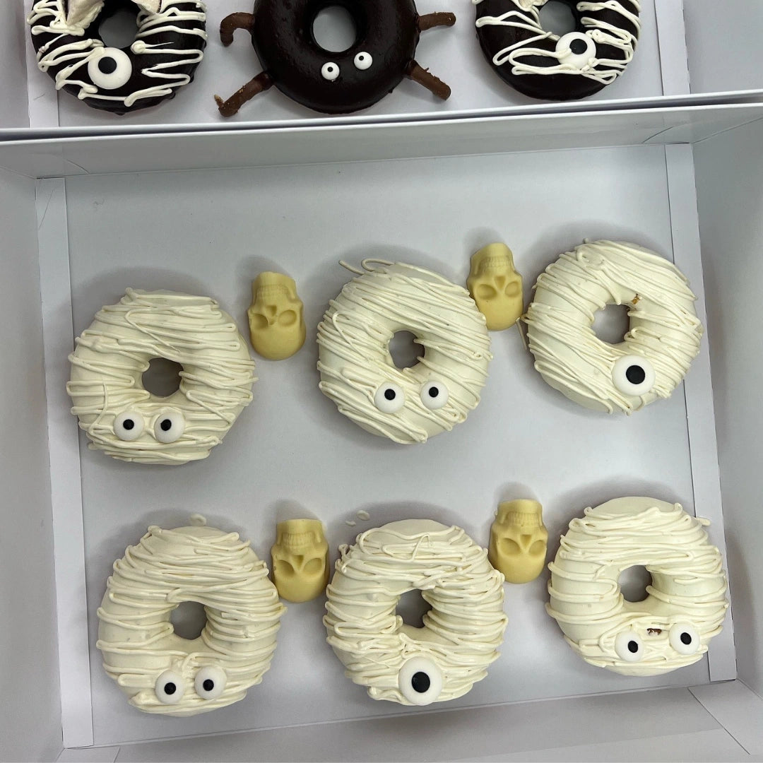 CAKE DONUTS (BOX OF 12)