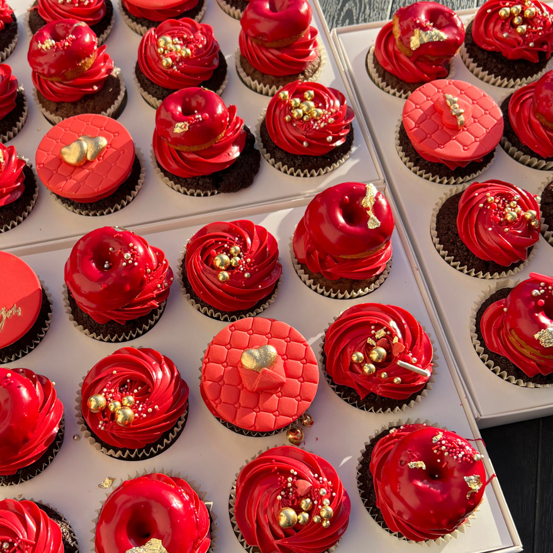 red valentine cupcakes