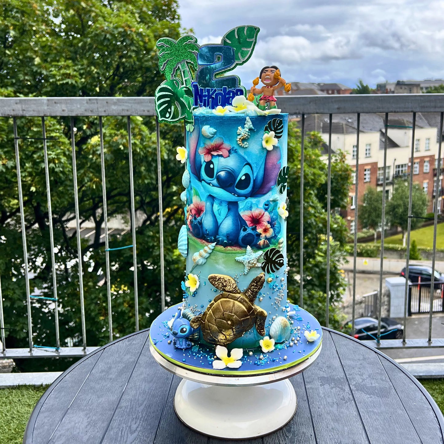 lilo and Stitch cake with fondant sea animals and Stitch